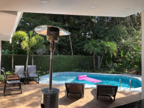 Casa com piscina perto da praia de Riviera